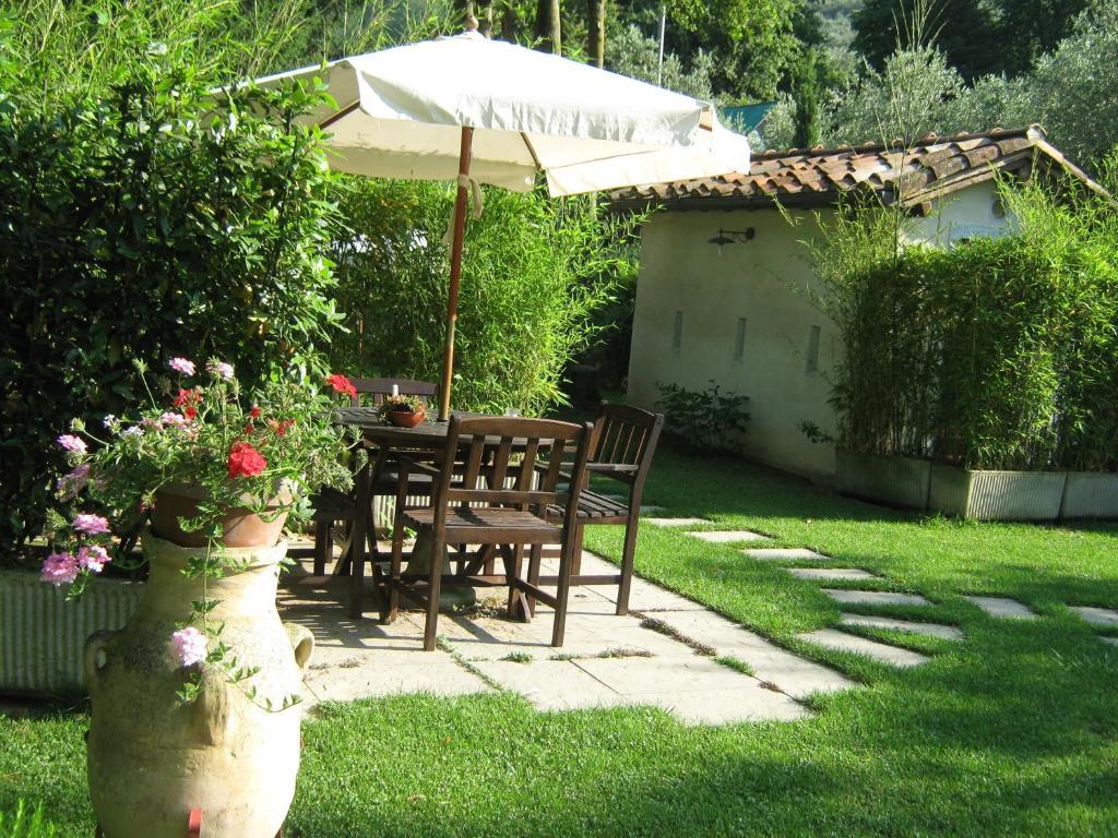 L'Arcadia Pensionat Pietrasanta Exteriör bild